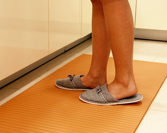 楽・ラ・クッション　キッチンマット